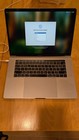 Apple MacBook Pro 15" 2018 - gwiezdna szarość, i7 2,20 GHz, 16 GB, 256GB SSD, 555X
