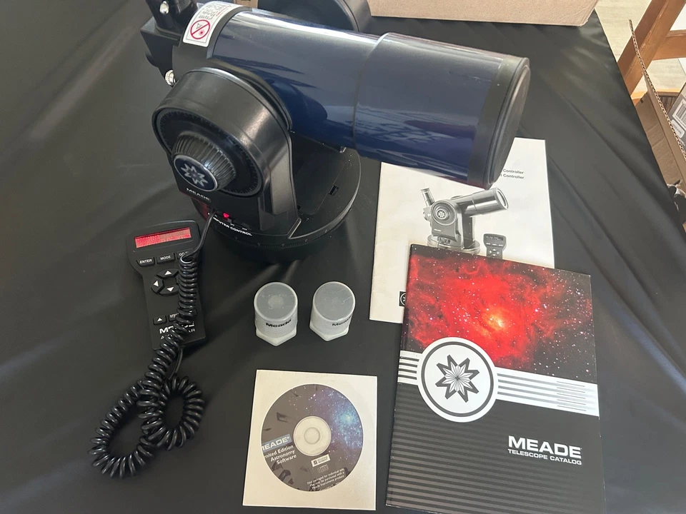 Meade ETX-60 AT Refractor Telescope in box with controller - Image 3 of 3