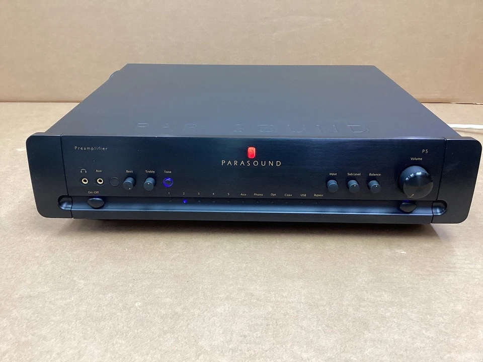 Parasound P5 Stereo Preamplifier MC & MM Phono Preamp NO REMOTE CONTROLLER - Image 2 of 4