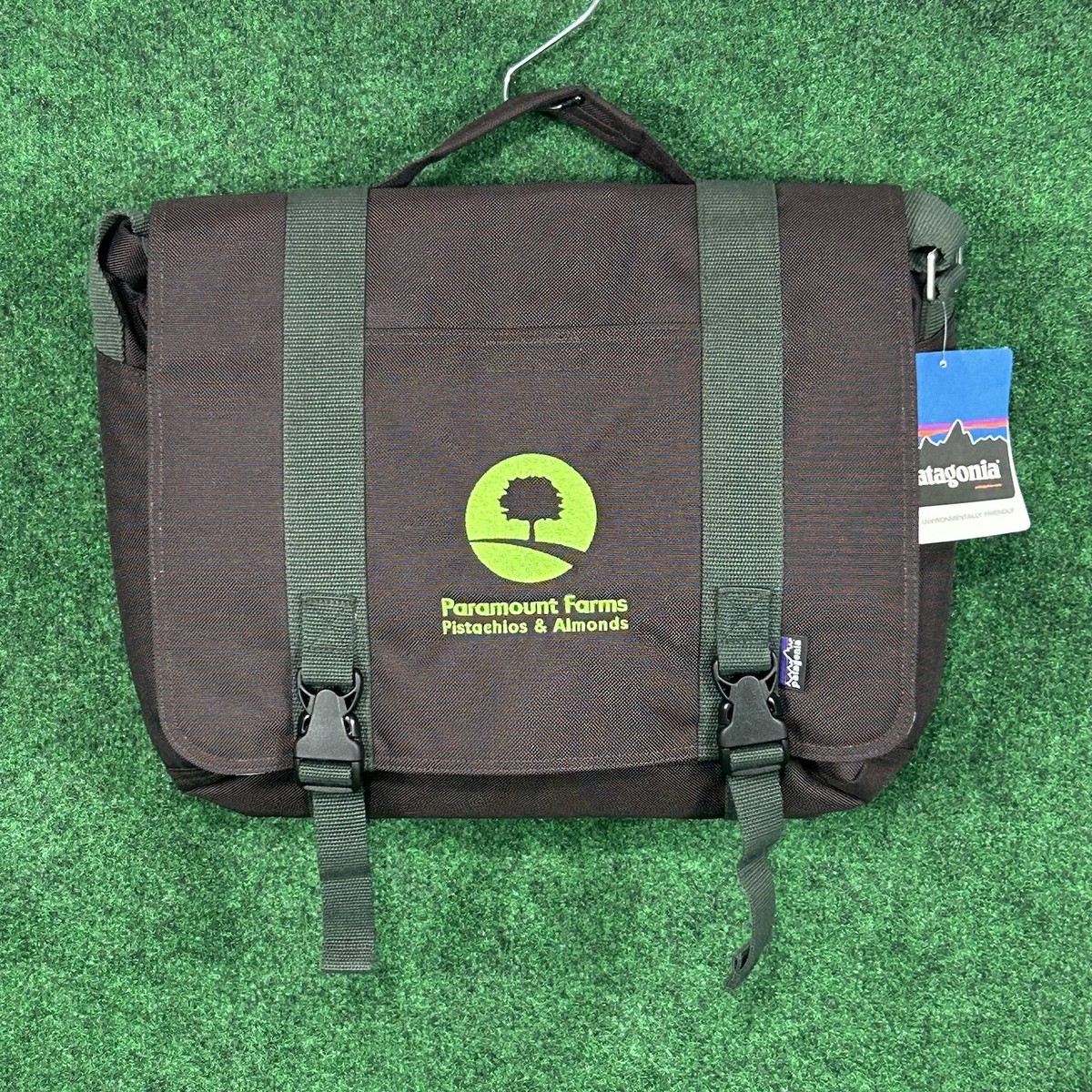 Patagonia メッセンジャーバッグ ダークグリーン メイドインUSA Patagonia メッセンジャーバッグ ダークグリーン メイドインUSA