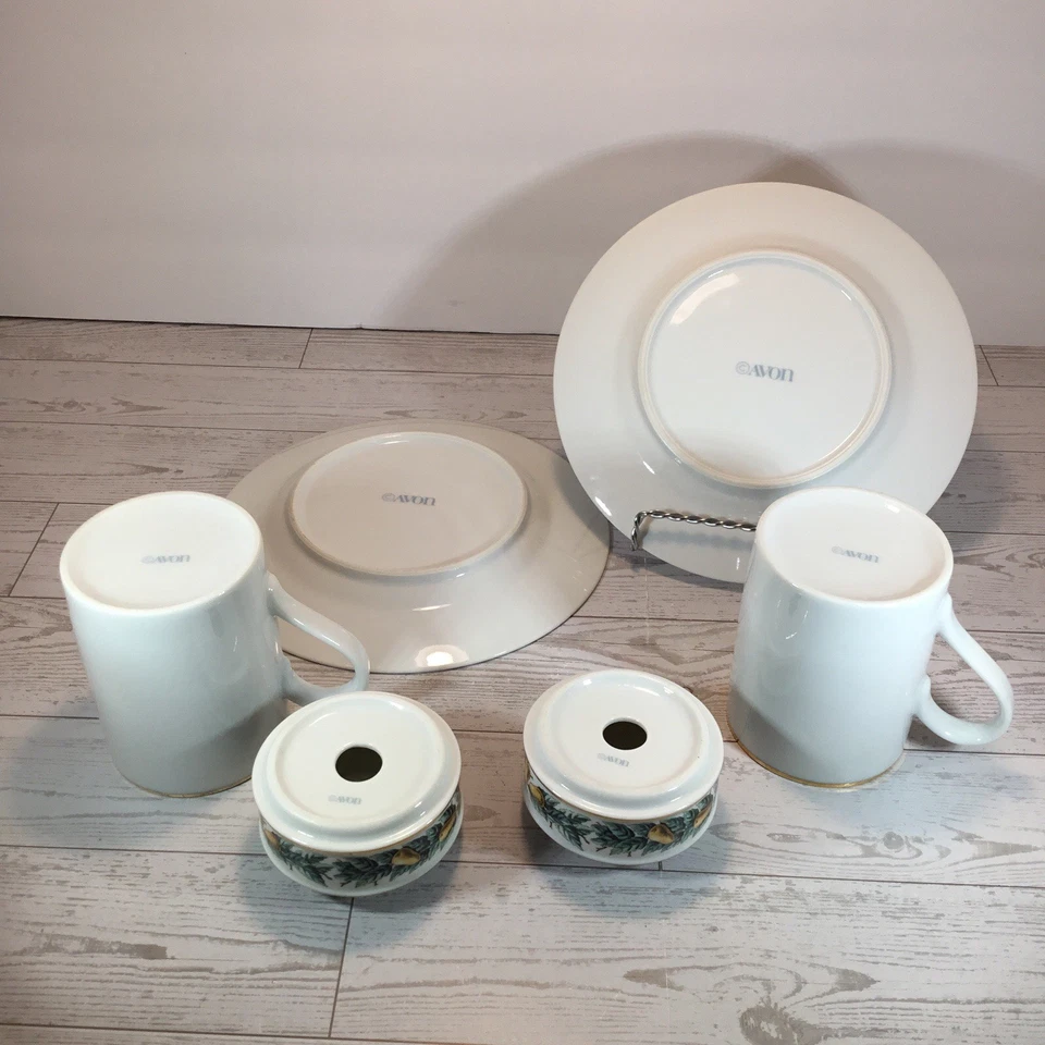 Vintage “Partridge In A Pear Tree” By Avon, 2 Plates, 2 Mugs, 2 Candle Holders - Image 3 of 4