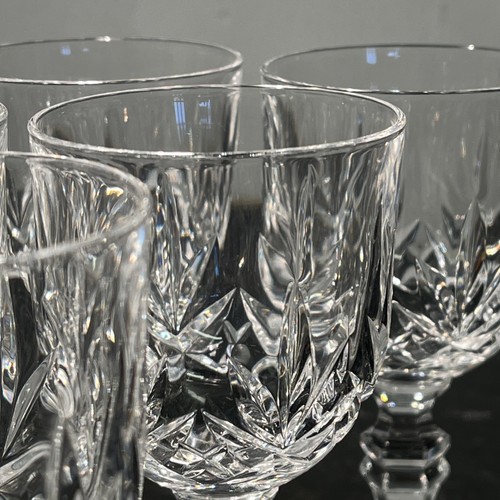 Juego de 6 copas de vino de cristal cortado - tallo facetado y tazón corte diamante - Inglaterra - Imagen 5 de 7