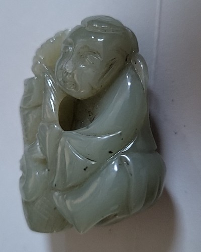 Grün weiße Hetian Jade Mist Junge Figur 青白和田玉鲤鱼童子· t10 - Bild 5 von 6