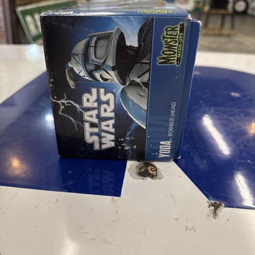 Funko Star Wars 2010 Monster Mash-Ups Yoda Bobble Head - NEW - Picture 6 of 6