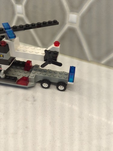 LEGO Town City 6328 Police Helicopter Transp 98% Complete No Box / Instructions - Picture 8 of 8