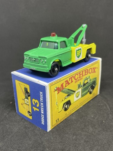Caja repro vintage Lesney Matchbox 13 restaurada color inverso BP camión de naufragios. - Imagen 4 de 8
