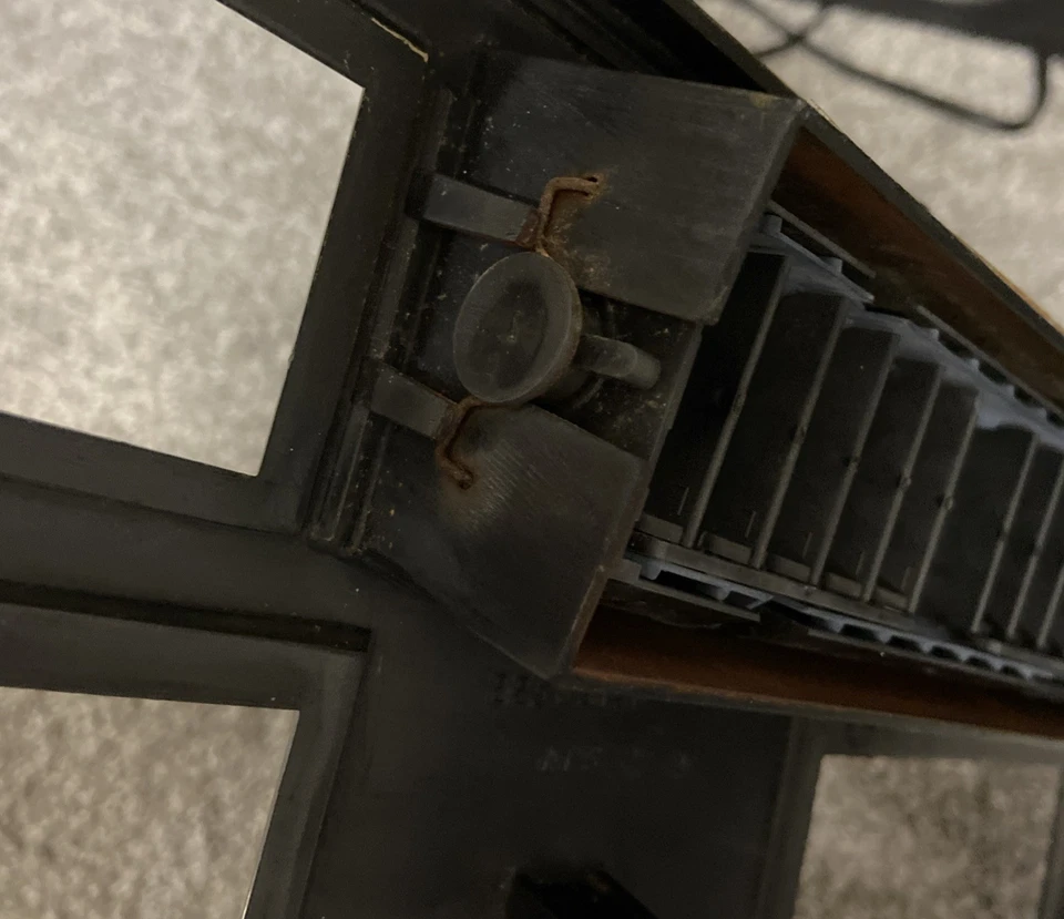 Oldsmobile Delta 88 98 Regency 1972-1985 radio bisel tablero moldura panel madera Foto 4 de 4