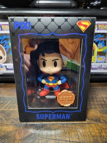 Thrilljoy PIX! SUPERMAN LE 9999 Common Hero