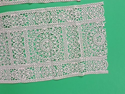 1920s Art Deco Two Dress Pannel Bobbin Embordered Lace Ivory 7" x 14" & 23" - Picture 3 of 5