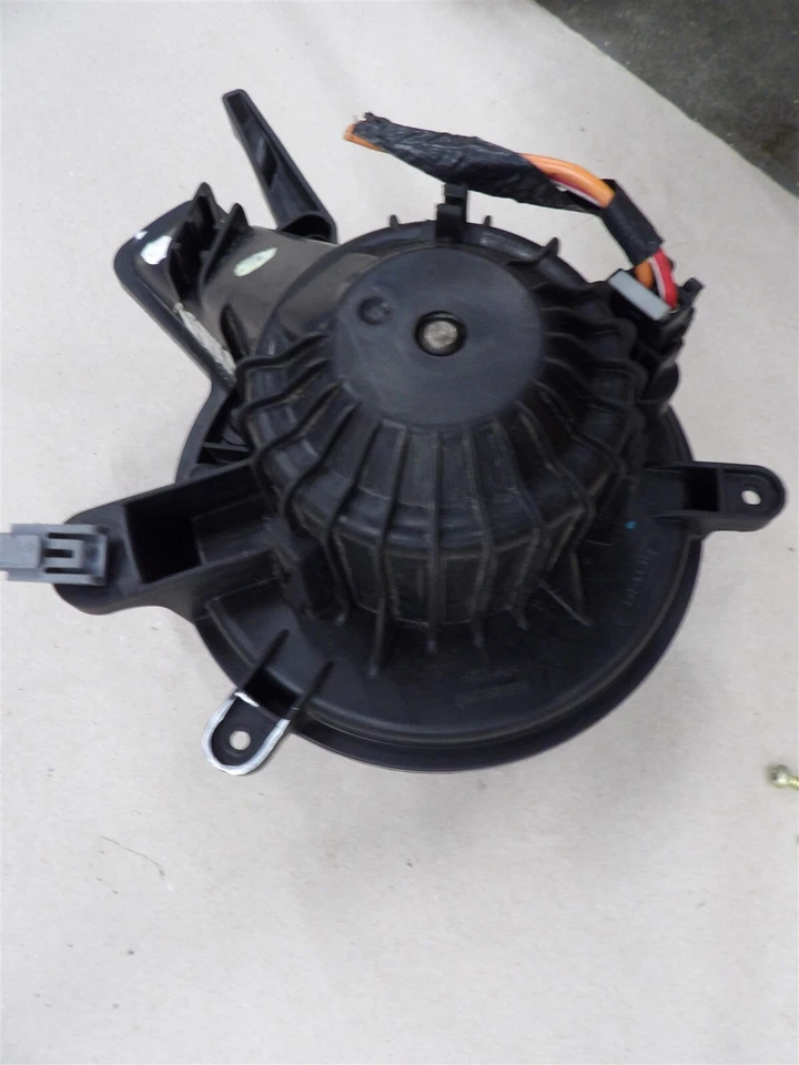 Calentador trasero aire acondicionado motor soplador HVAC 2007-2014 Chevy Suburban - OEM Foto 2 de 3