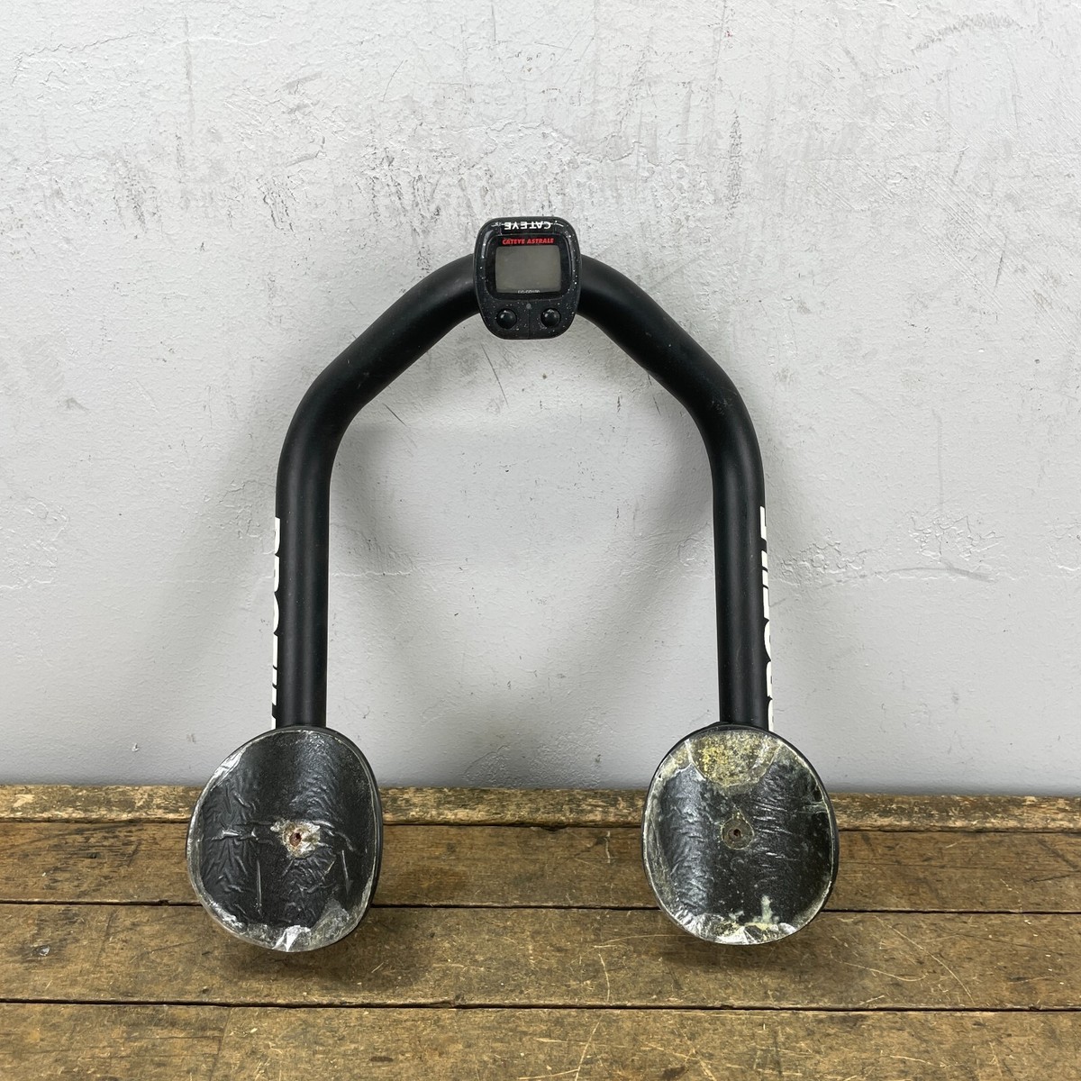 【ロードバイクパーツ】PROFILE DESIGN AEROBAR ブラック Vintage Profile Design Aero Bars Black Clamp On Fixed 11 in