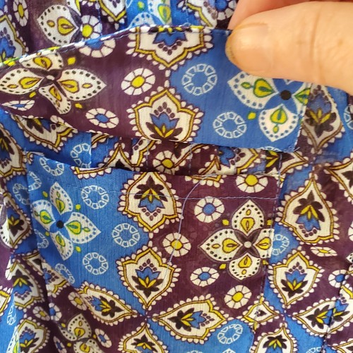 Zac & Rachel Bluse Plissee vorne blau schwarz Gr. L Pattentaschen V-Knopfausschnitt - Bild 17 von 24