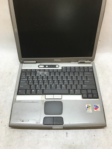 Dell Latitude D600 14.1" Intel Pentium NO RAM NO HDD/OS For Parts NO POWER - DW - Picture 4 of 9