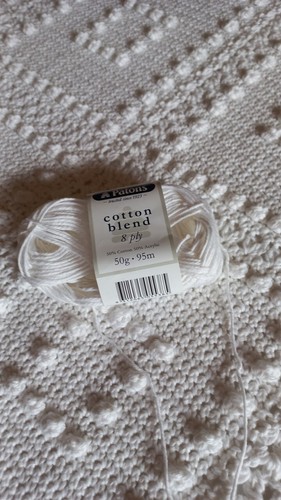 Hand crochet queen size bedspread - Picture 3 of 4