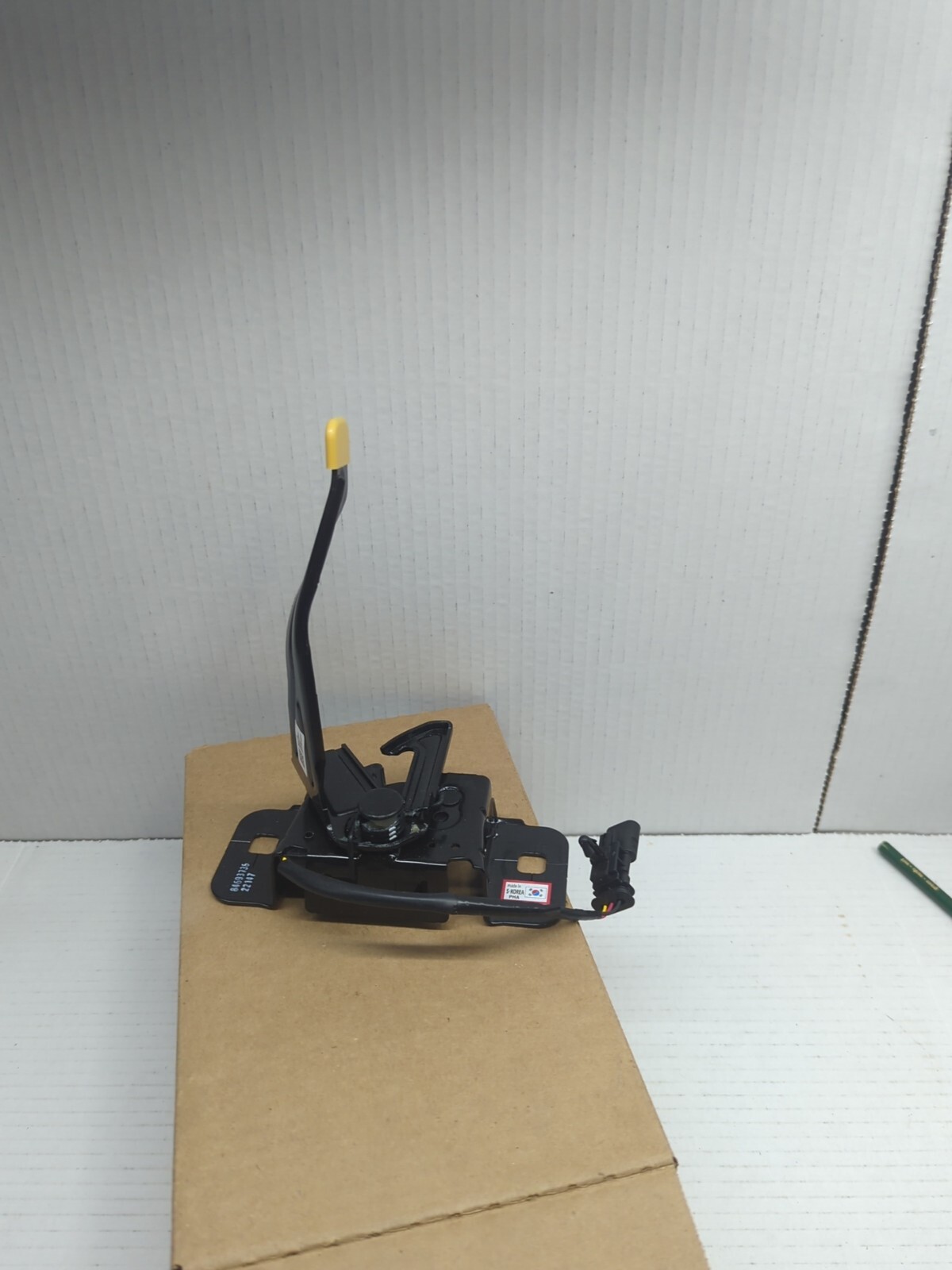 2019-2022 CHEVROLET EQUINOX HOOD LATCH OEM 84693736 | eBay