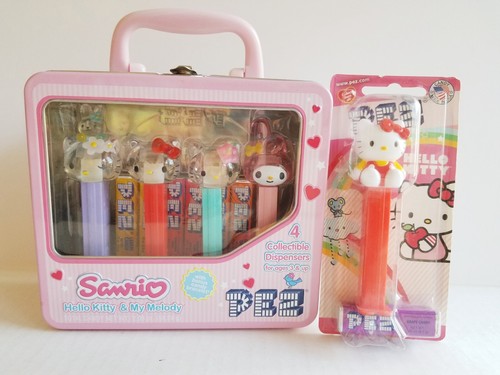 Sanrio Hello Kitty & My Melody Pez Dispenser Tin Set W/Bonus Candy Bracelet NOB - Afbeelding 1 van 7