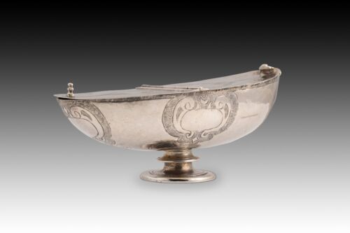 Silver boat censer. Spain, 17th century. - Picture 7 of 13