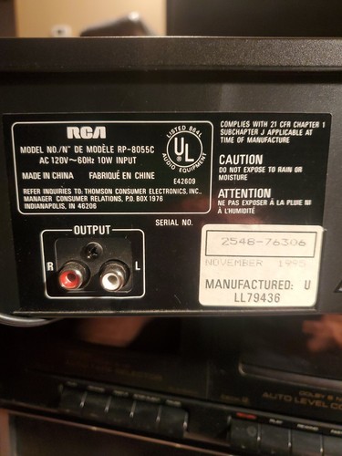 Vintage RCA 5 Disc CD Changer. W/O Remote. Model RP-8055c - Picture 2 of 3