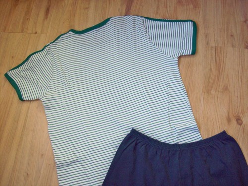 PETIT BATEAU Jungen Maritim Pyjama 2tlg. SET T-Shirt+Shorts 158-164/170 16-18J. - Bild 5 von 6