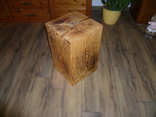 Dekosäule Hocker Holz handbeschlagen gebürstet geflammt - Bild 2 von 4
