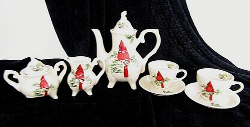 Wintergarten 9tlg. Tee-Set Cardinal Holly von Lily Creek Neu - Bild 3 von 9