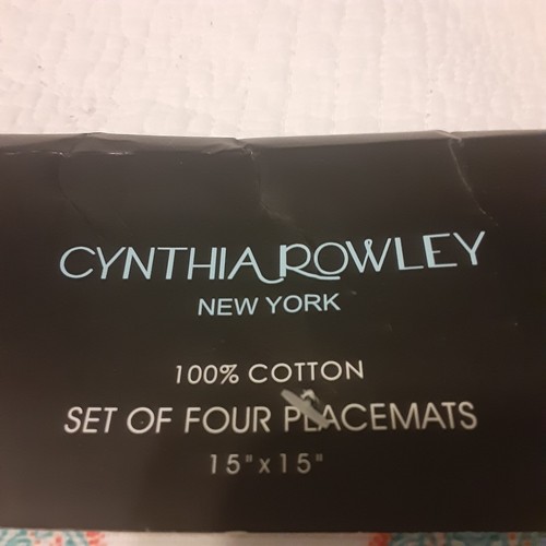 Cynthia Rowley 109% Cotton Placemats Square 15x15 Moroccan - Picture 2 of 8