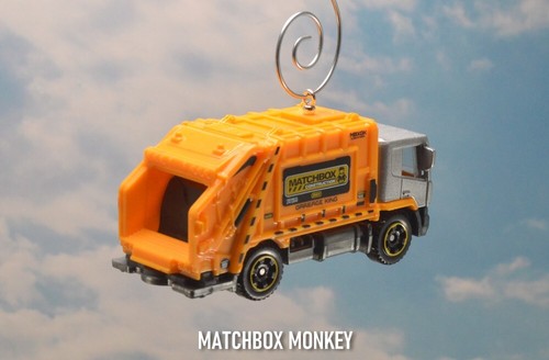 MBX Garbage Trash Refuse Truck Custom Christmas Ornament Waste Management Adorno - Picture 8 of 13