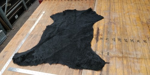 Black Genuine Sheep Skin Short Pile 8mm Thick LOT 1813 Rug Car Seat Pets - Picture 5 of 10