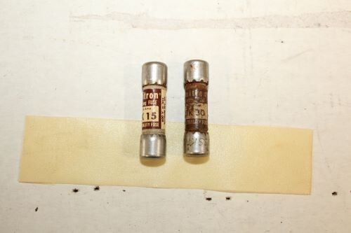 2 Tested Fuses (1) KTK30 (1) KTK15 Both 600VAC Bussmann Limitron - Picture 1 of 1