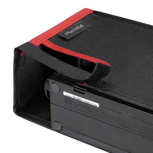 Cubierta antipolvo de nailon negra y roja PlayVital para muelle de carga OLED de interruptor y interruptor - Imagen 5 de 8