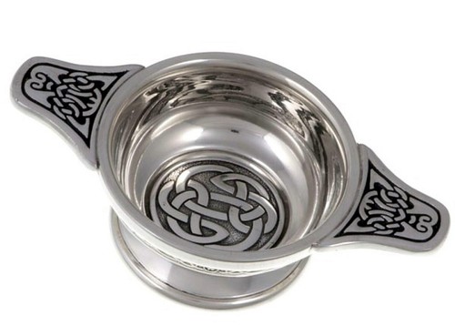 Celtic Lugh's Knot Quaich (Quake) - Picture 2 of 4