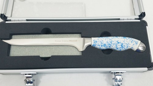 MUSTAD OCEAN CRYSTAL 6" TITANIUM COATED FILLET KNIFE, MT-32 (CRAPPIE POLE) - Picture 3 of 3