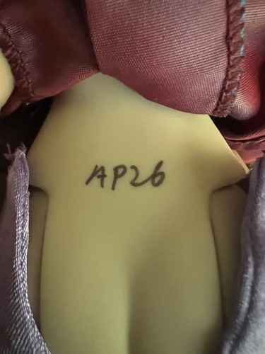 Gene Marshall Ashton Drake SIMPLY GENE Doll 1995 In Home for the Holidays 1999 - Picture 12 of 13