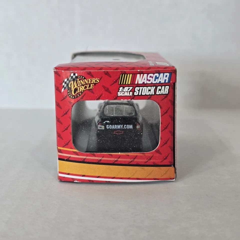 Mark Martin #01 Ejército de Estados Unidos NASCAR 1:87 Diecast Winner’s Circle 2007 Nuevo Raro Foto 2 de 4