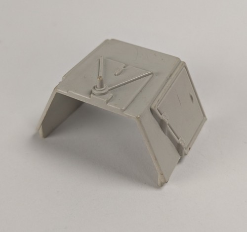Vintage 1986 Hasbro Triple T Engine Cover Unbroken Original Part - Imagen 2 de 3