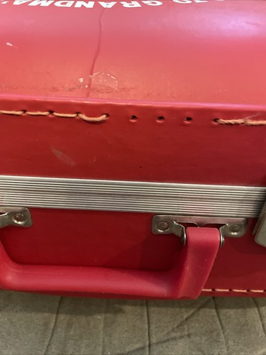 Vintage Luggage Going to Grandma's Girls Child Red Hard Case Suitcase - Picture 5 of 11