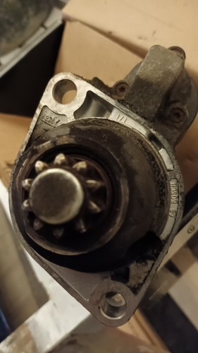 Starter Anlasser Golf IV TDI 1.9 Bosch - Picture 2 of 4