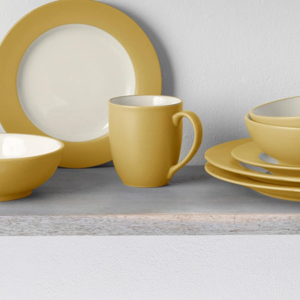 Colorwave Mustard 4-Rim Coupe Place Setting, Service for 1 - Image 3 of 4