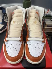 Pre-Owned Jordan 1 High Starfish (W) Size 10