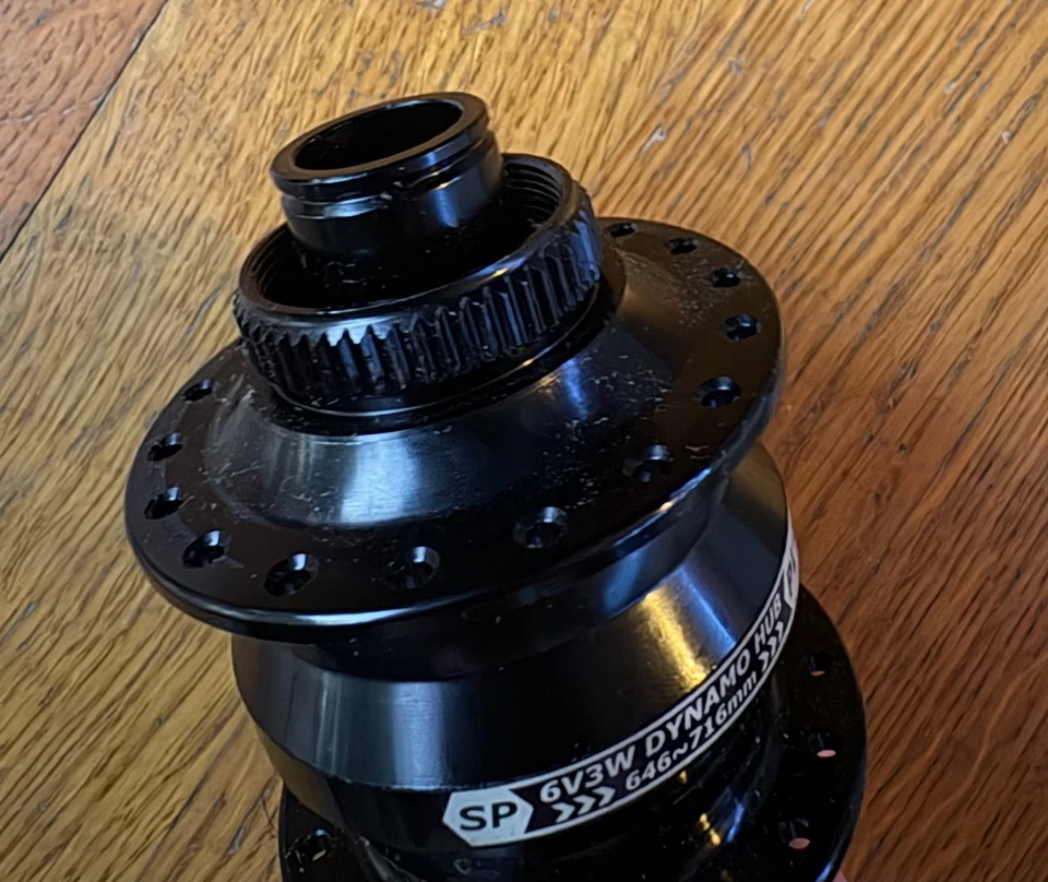 Shutter Precision Dynamo Hub PL-8X 100mm Thru Axle - CenterLock- 36h Black - Image 3 of 4