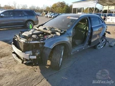 Passenger Right Front Door 156 Type Fits 15-20 MERCEDES GLA-CLASS 187794