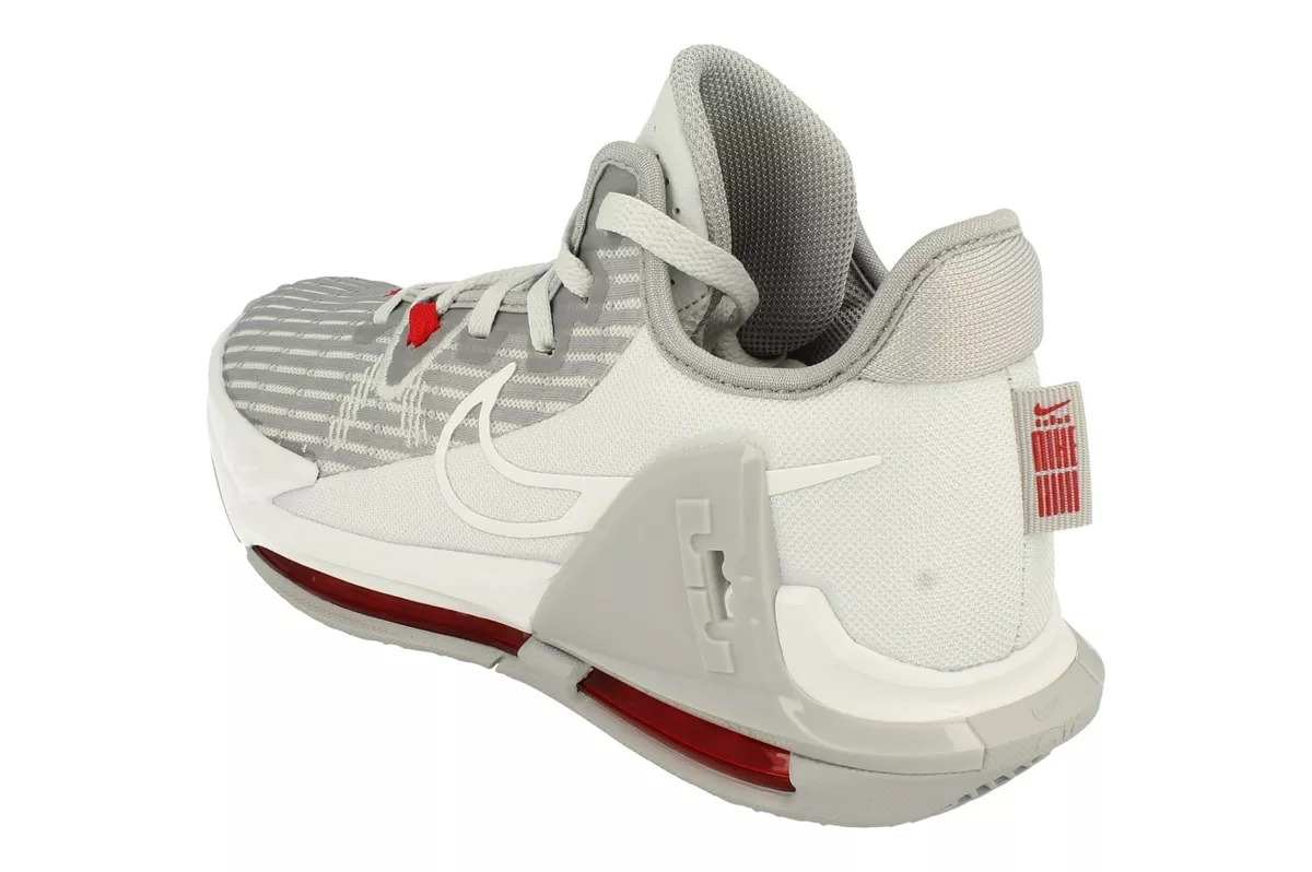 Lebron gym sale shoes