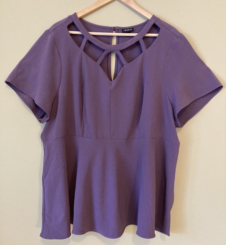Torrid Damen Übergröße 3 Schößchen Oberteil Bluse Kurzarm lila gebraucht, in einwandfreiem Zustand