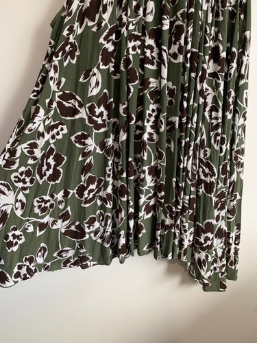 Ghospell Blouse Womens Small Green Floral Pleated Sleeveless High Neck Flowy Top - Picture 4 of 14