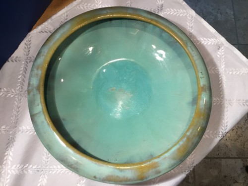 Fulper Pottery~ Art Deco~ Green &Tan~ Rolled Edge Bowl~ 11” Diameter~ Stamped - Picture 3 of 10