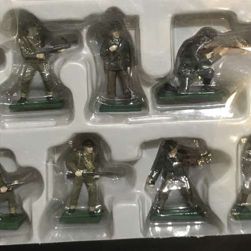 Elite Command Diecast Soldiers Collectors Series WWII Commanders of Fame 16 PK - Picture 6 of 8