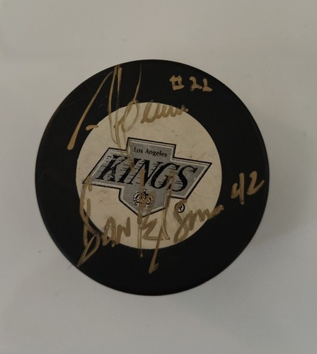 SIGNIERT Dan Bylsma/Anson Carter VINTAGE NHL PUCK KEIN COA LA KINGS - Bild 1 von 2