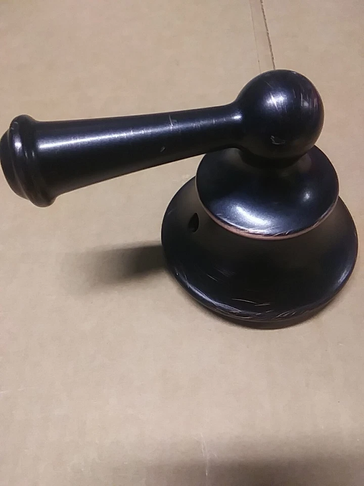 Moen Brecklyn 82610BRB 淋浴手柄地中海青铜仅手柄划痕 — 第 3/4 张图片