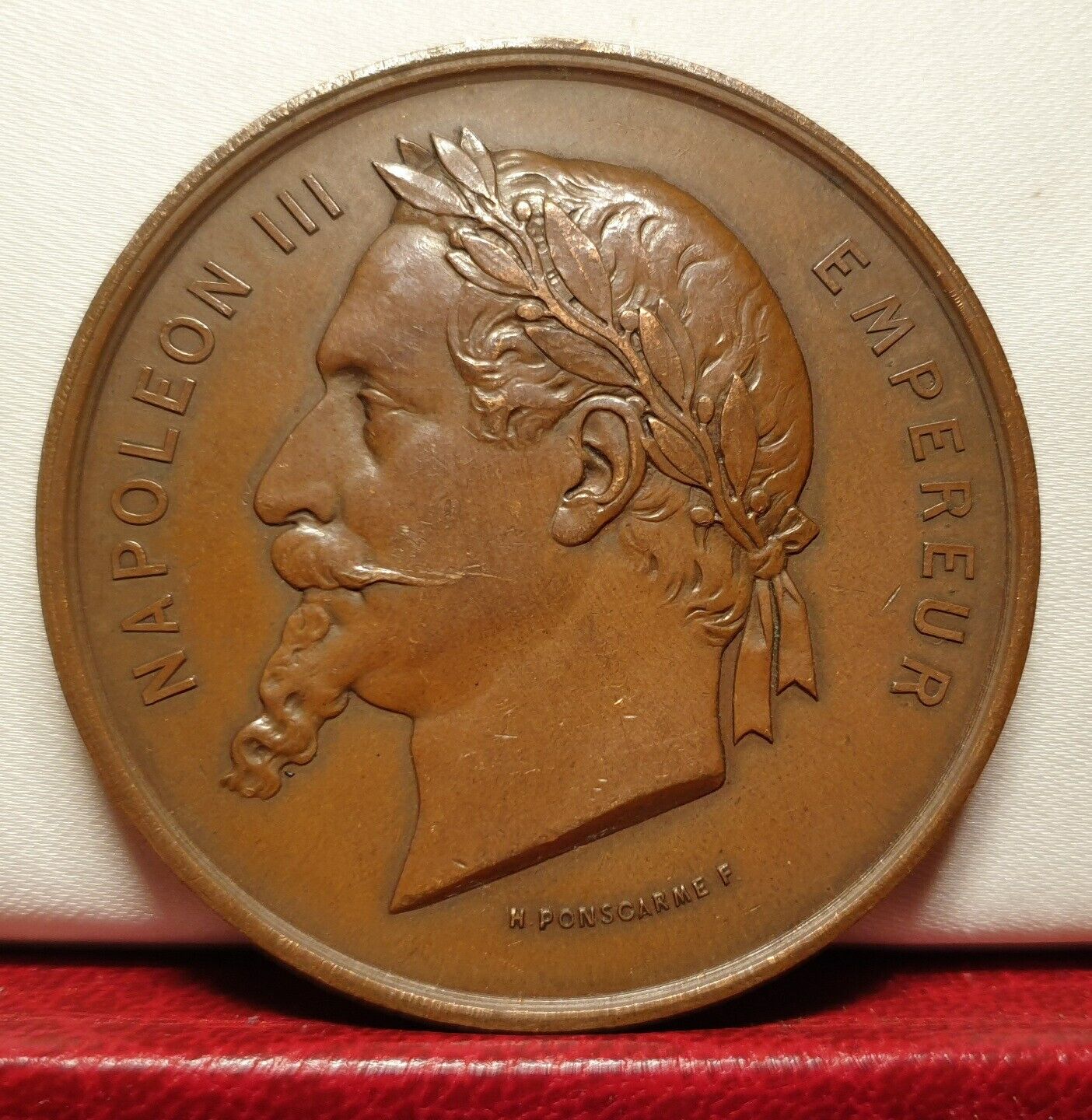Foto 2 di 2