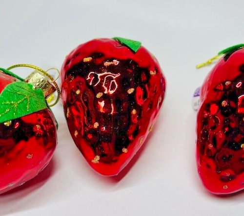 Ashland Red Strawberry Glass Christmas Tree Ornament Shiny Fruit - Picture 3 of 7
